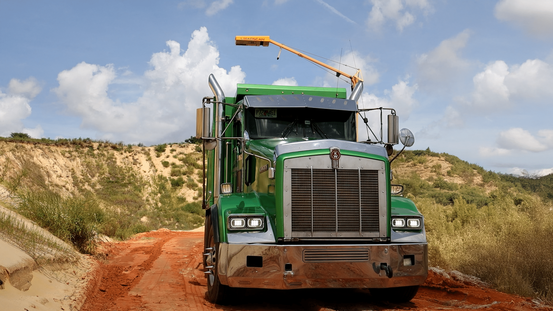 0F0A4275.00_37_28_22.Still064